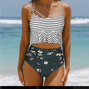 NWT Popvil Striped Floral Ruffle Tankini Set